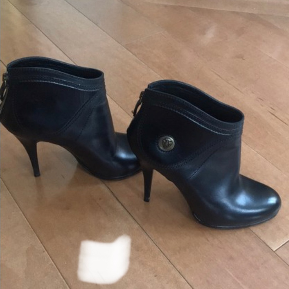Gucci booties